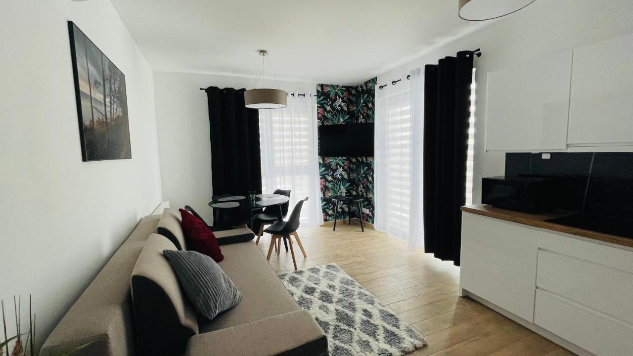 Apartamenty Na Wiejskiej أوسترونيه مورسكية المظهر الخارجي الصورة