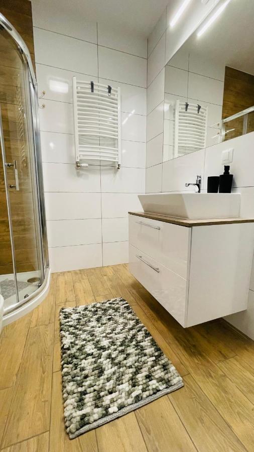 Apartamenty Na Wiejskiej أوسترونيه مورسكية المظهر الخارجي الصورة
