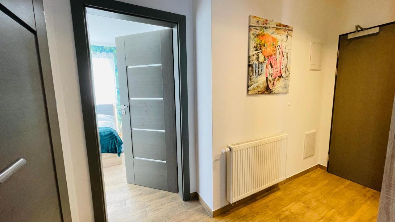 Apartamenty Na Wiejskiej أوسترونيه مورسكية المظهر الخارجي الصورة